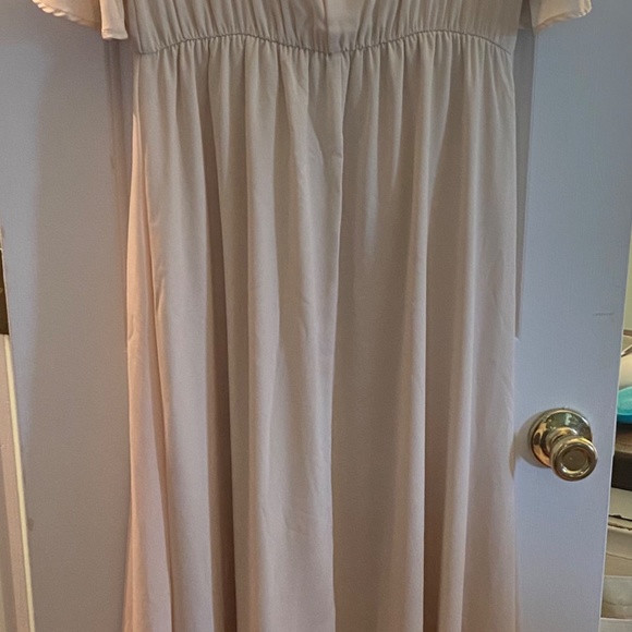 Pinkblush Maternity Dress - Picture 3 of 4